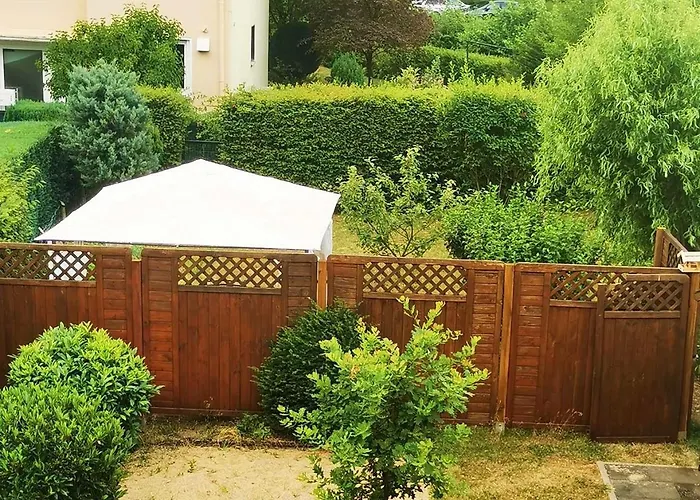 Mosel 3-zimmer Garten Balkon Free Parking Netflix Premium Premium アパート コブレンツ