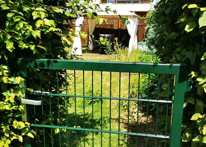 Mosel 3-zimmer Garten Balkon Free Parking Netflix Premium Premium アパート *