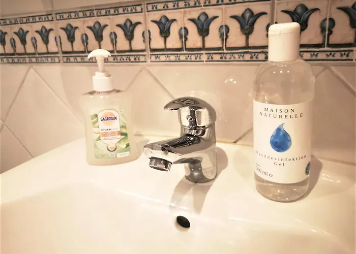 Mosel 3-zimmer Garten Balkon Free Parking Netflix Premium Premium アパート *