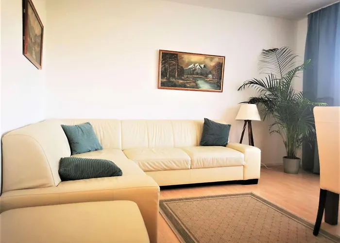 Mosel 3-zimmer Garten Balkon Free Parking Netflix Premium Premium アパート *